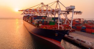 international-shipping-boat2